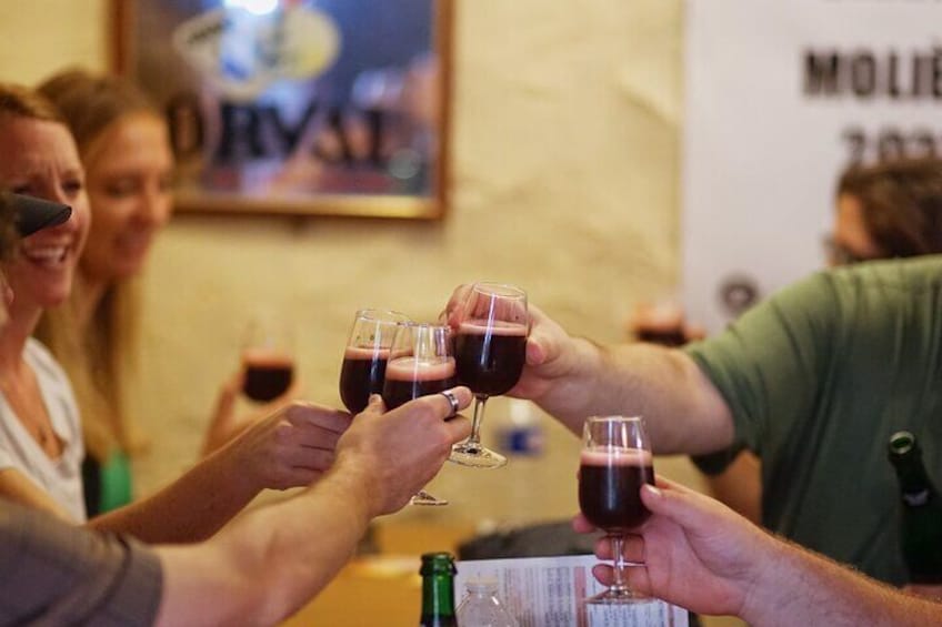 Hungry Mary's Famous Beer and Chocolate Tour in Brussels