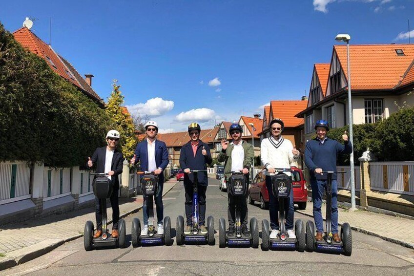 PRIVATE Live-Guided Segway Fun & Beer tour, 120 min