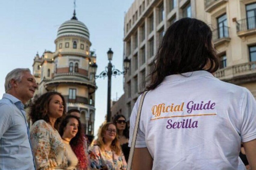 Gourmet Tapas and Wine Tasting Tour in Seville Small Groups and Jewish Quarter