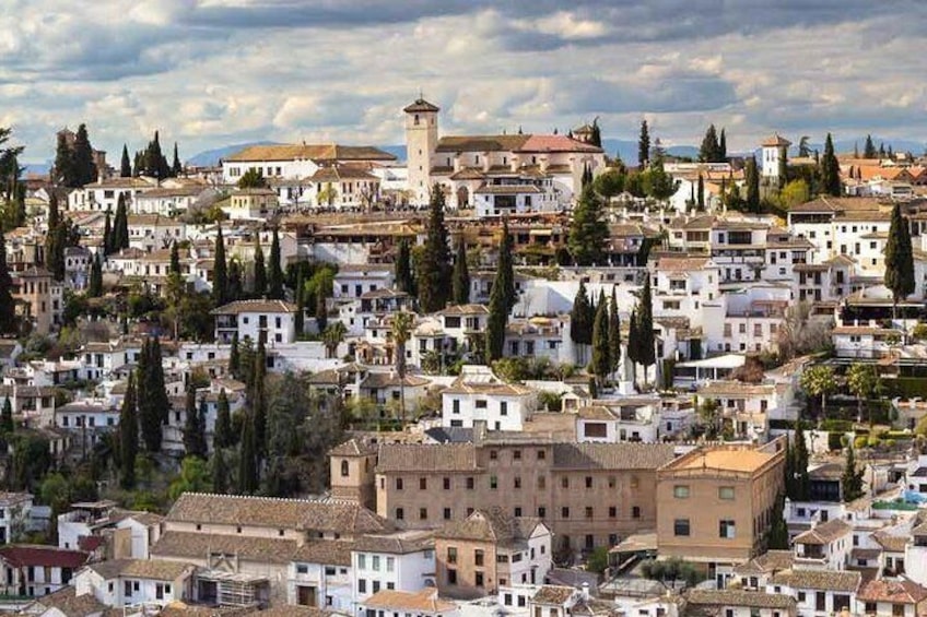 Granada Walking Tour: Albaicin and Sacromonte Quarters