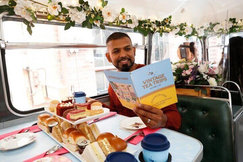 Afternoon Tea Bus Tour in Dublin 