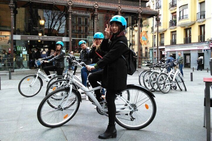 Sightseeing Electric Bike Tour in Madrid