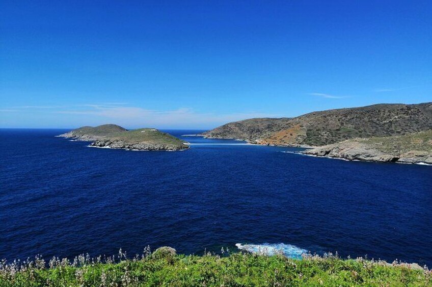 Hiking tour on Kythnos