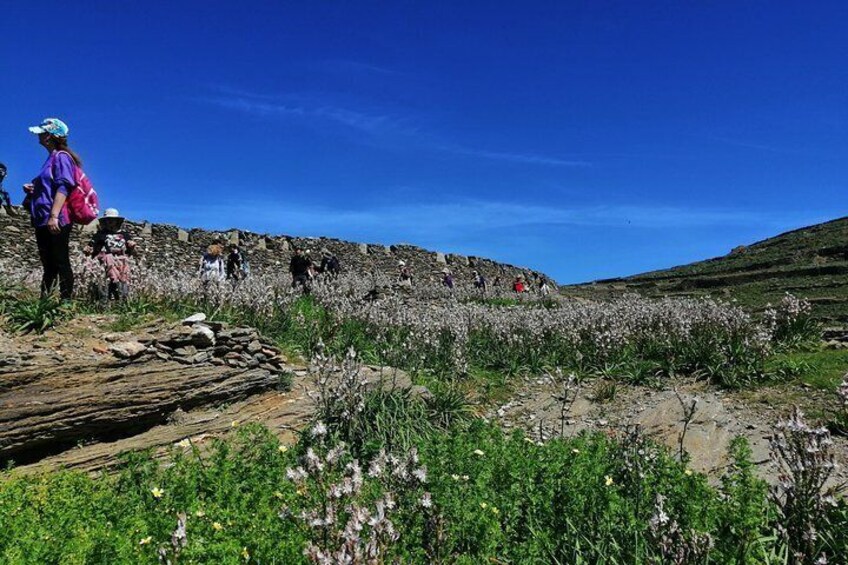 Hiking tour on Kythnos