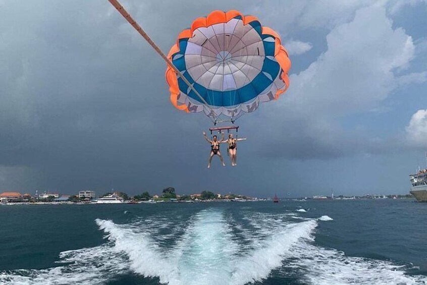 Bali Parasailing Adventure,Banana Boat,Jet Ski and Donut Boat with Transfers