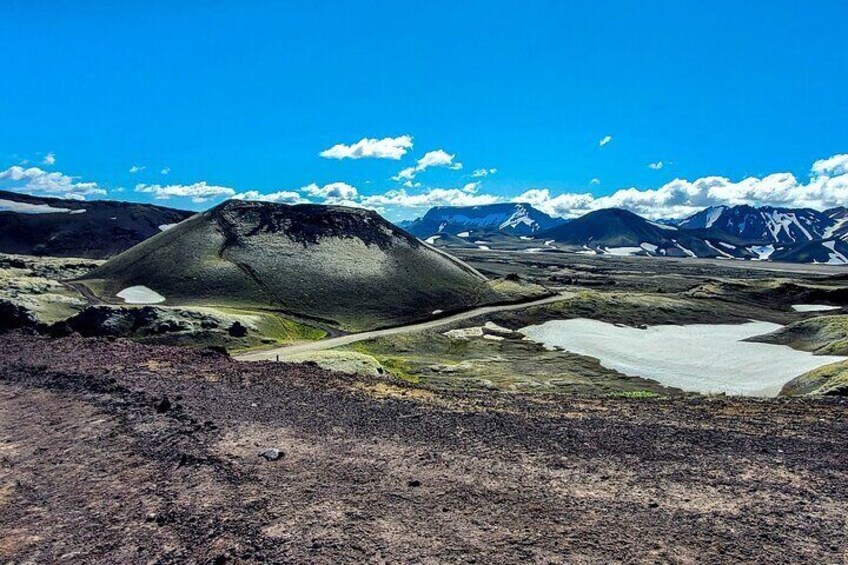 Geothermal Jeep Tour in Landmannalaugar with Hiking 