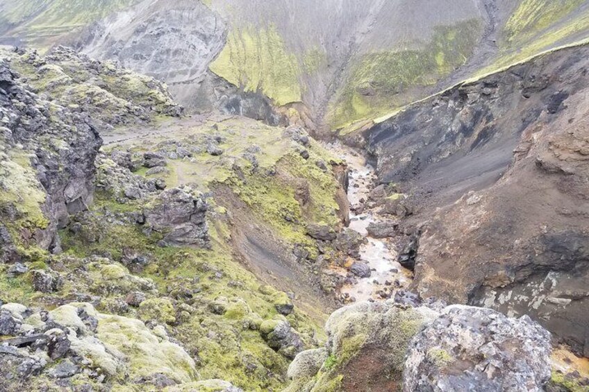 Geothermal Jeep Tour in Landmannalaugar with Hiking