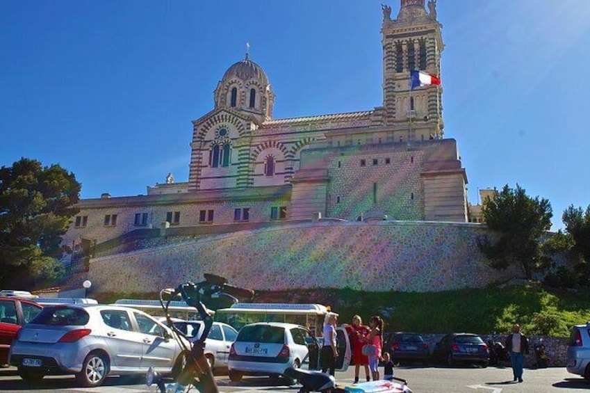 See the sights of Marseille on your electric bike tour