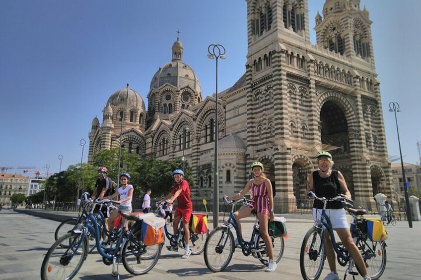 Marseille Grand E-Bike Tour : "le tour du Fada"