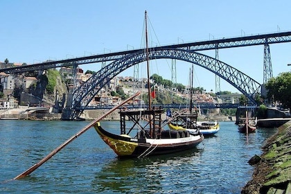 Porto Full-Day Tour with Douro River Cruise and Port Wine Tasting