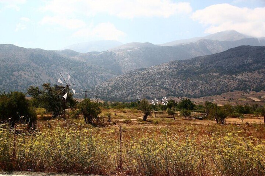 Mythical Escape: Zeus Cave & Knossos Palace with Lassithi Plateau from Heraklion