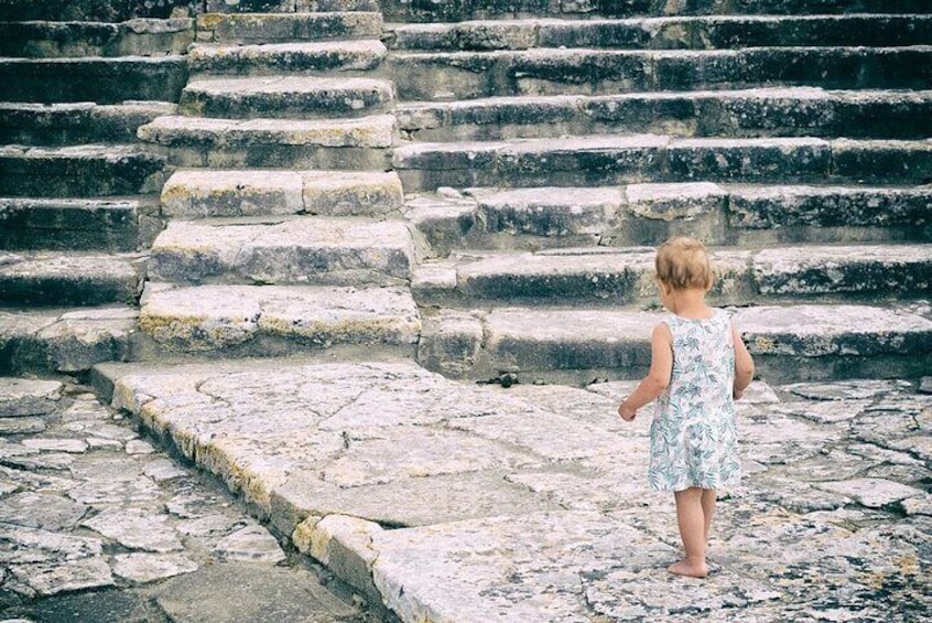 Ancient Palaces with Minoan Wine Routes & Iconic Matala Beach from Heraklion