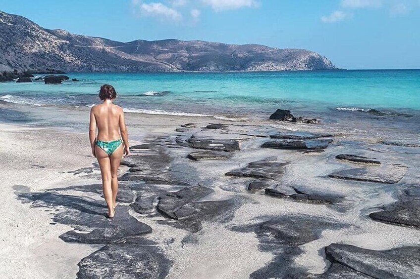 Your Tailored Elafonisi Escape: A Dream Where Time Doesn’t Exist from Elounda