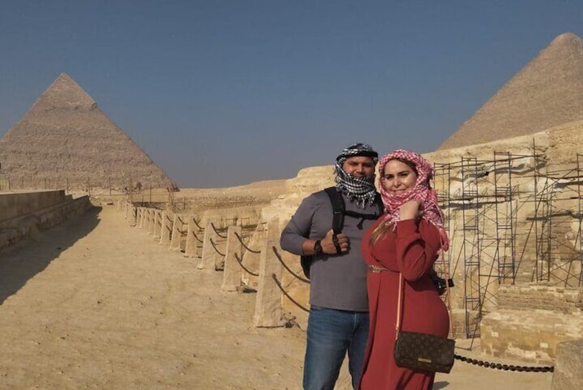 4-hours Giza Pyramids , sphinx Tour with Lunch Included