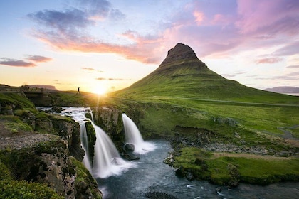 Private Snæfellsnes Peninsula and local Lunch