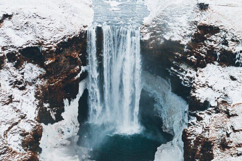 Private 2-Day Glacier Lagoon, Ice Cave and Northern Lights