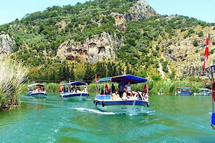 Dalyan Day Trip from Fethiye Including River Cruise, Mud Baths and Iztuzu B...