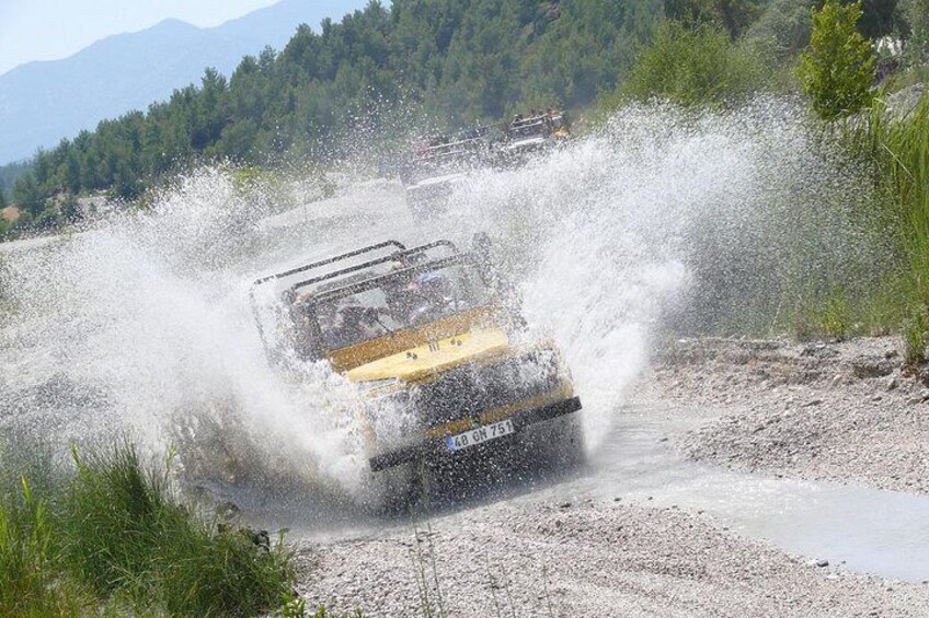 Fethiye Jeep Safari Tour Including Lunch