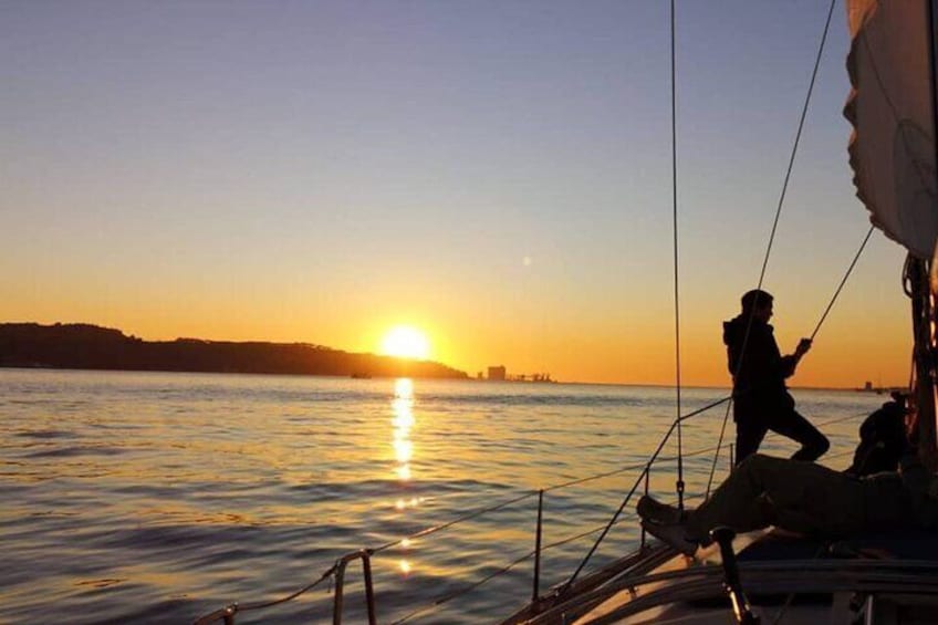 Sunset Boat Tour in Lisbon