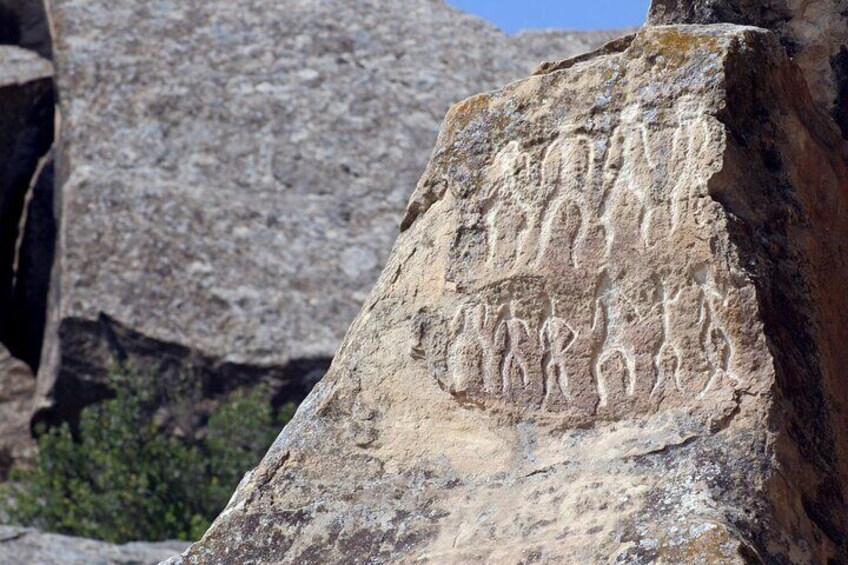 Gobustan & Mud Volcanoes, Fire Temple, Burning Mountain (by TES Tour)