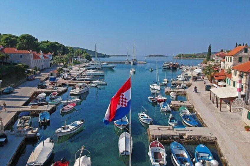 Islands Brač, Šolta & Blue lagoon - Private speedboat tour