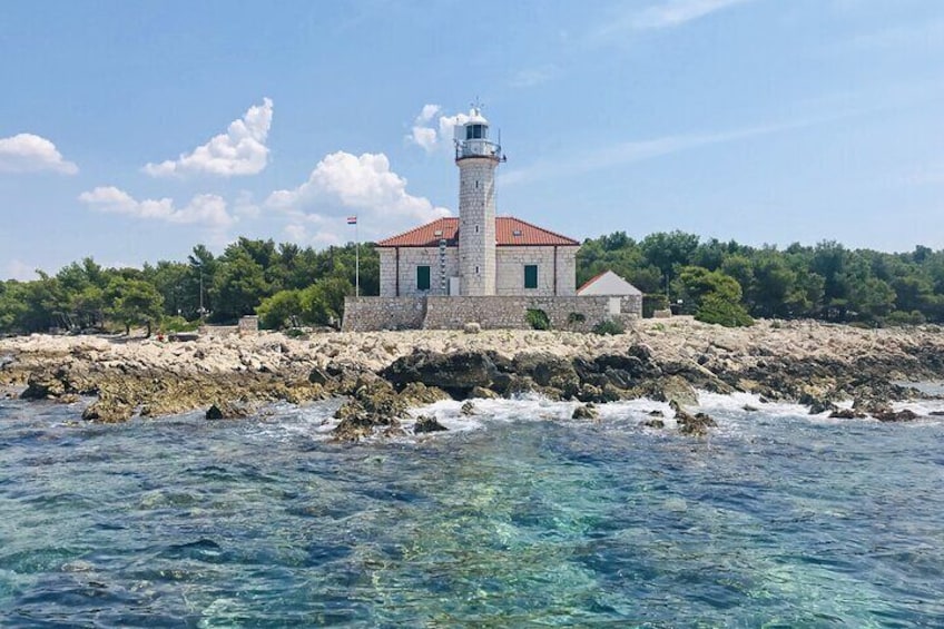 Islands Brač, Šolta & Blue lagoon - Private speedboat tour