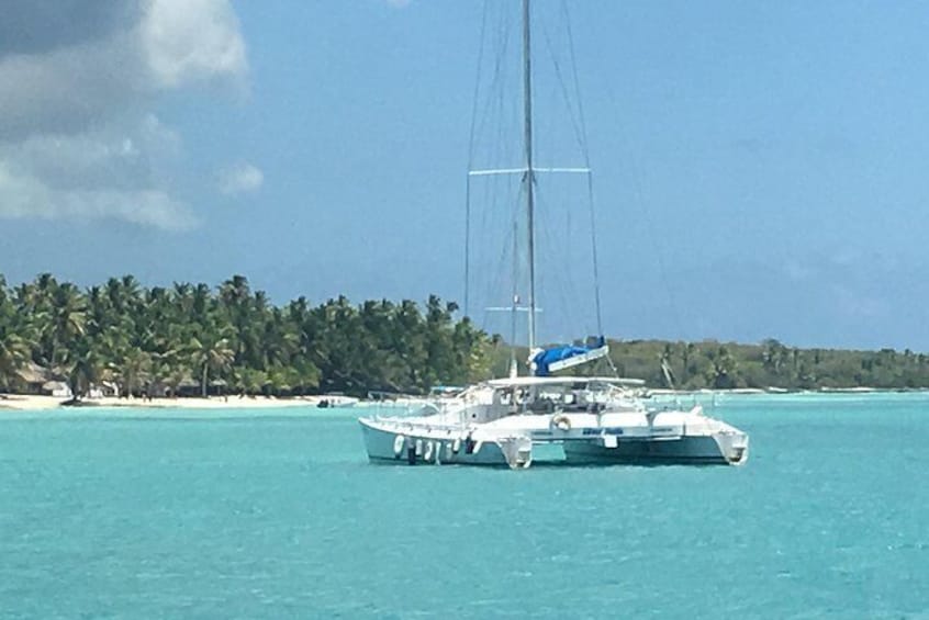 Saona Island Sailing Tour with Private Hotel Pick-up from Punta Cana.