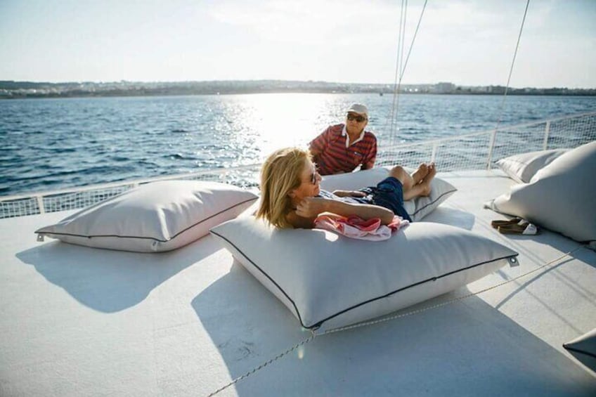 Cruising in comfort and style onboard Romantika Rhodes boat tour