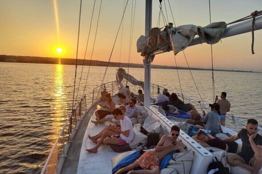 Rhodes Exclusive Sunset Cruise Gourmet Dinner, Drinks Guitar duet