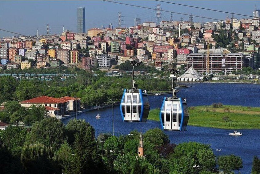 Bosphorus Strait Cruise and City Bus Tour with Cable Car