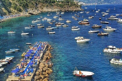 Private Amalfi Coast Mini-Motor Boat Excursion from Amalfi Coast Towns