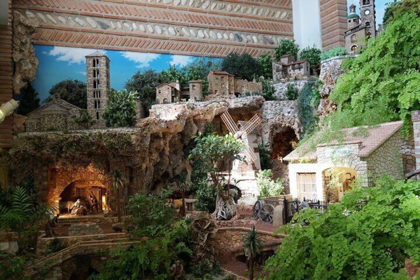 From Albir & Benidorm: Guadalest Village Excursion