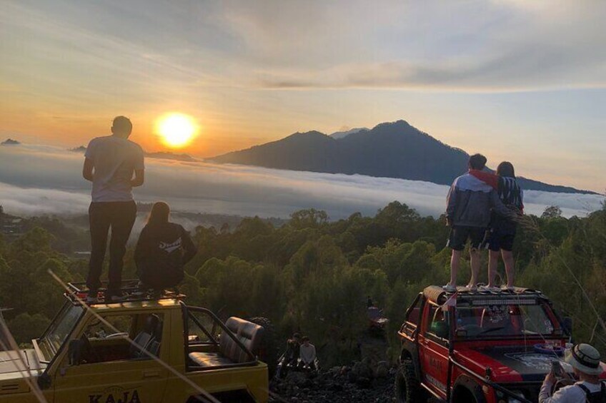 Mt Batur sunrise Jeep Tour and Natural Hot Springs