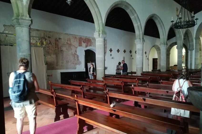 São Sebastião church (inside)
