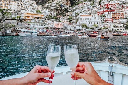 Amalfi Coast Private Boat Tour from Positano, Praiano or Amalfi