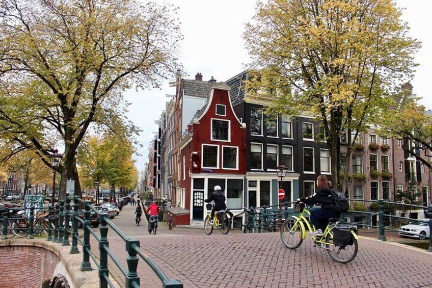 Over the bridges in the canal district