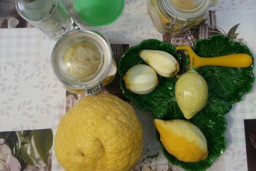 Sorrento Farm Experience Including Tastings, Pizza Making and Limoncello