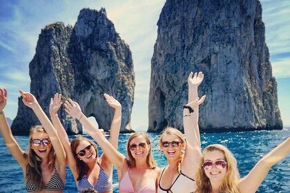 Capri Boat Tour Cruise from Sorrento