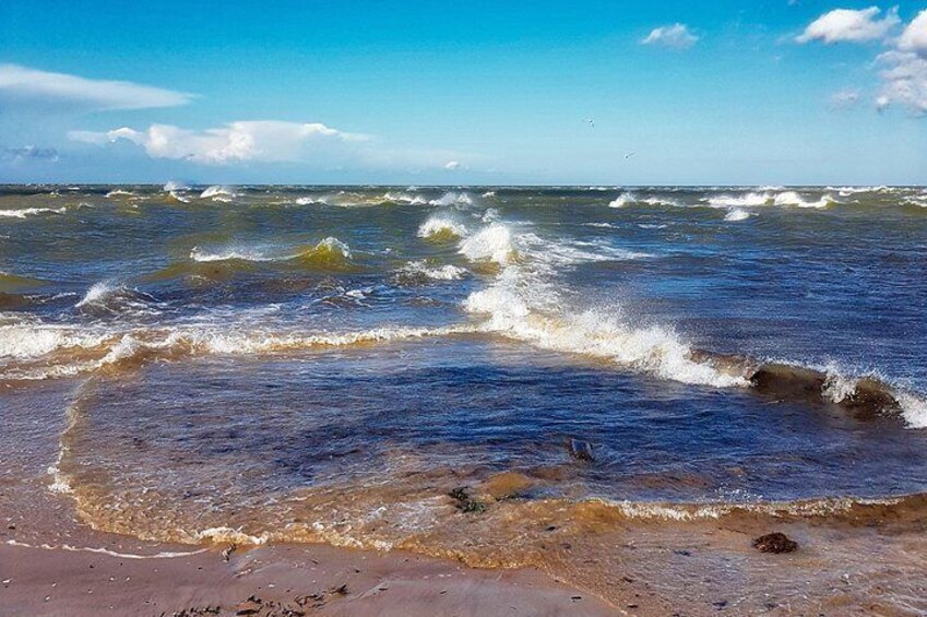 Waves from the Gulf of Riga (from the right) and from open Baltic Sea (on the left) are crushing on each other in Kolka cape