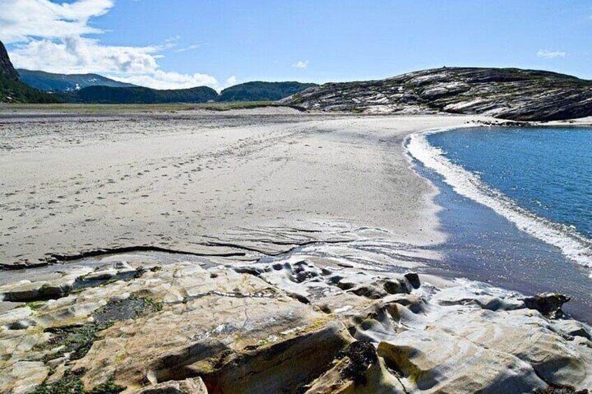 Mjelle Beach - Easy Coastal Day Hike to Bodos no 1 Beach, Northern Norway