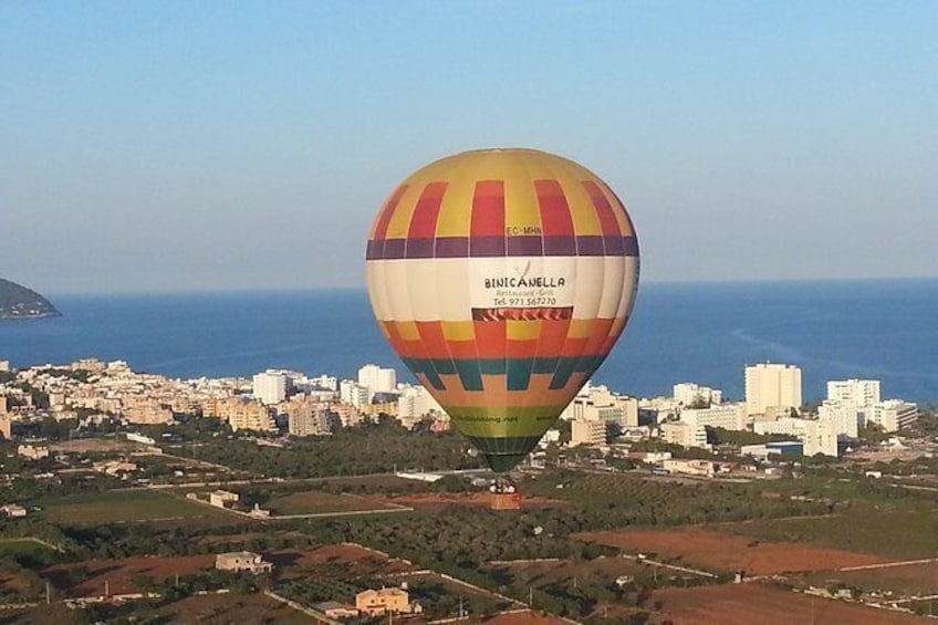 Show item 4 of 8. Private Hot Air Balloon Ride in Mallorca with Champagne and Tapas