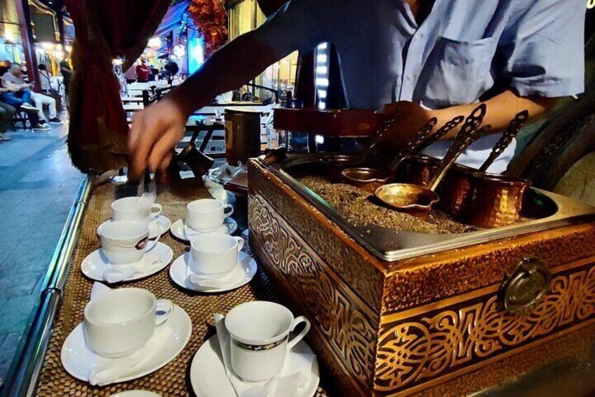 Istanbul Foodie Tour by Night: Traditional Meyhane & Street Foods