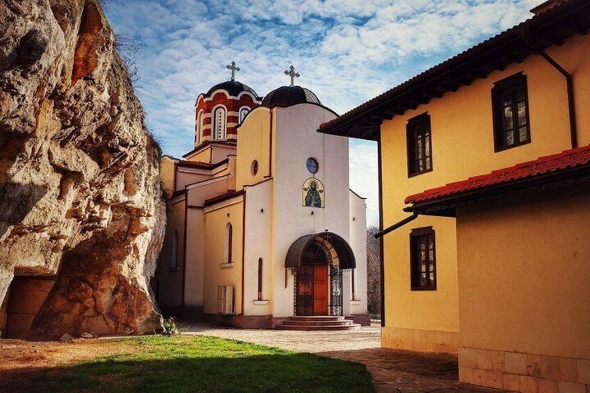Bulgaria Full Day Tour to Veliko Tirnovo