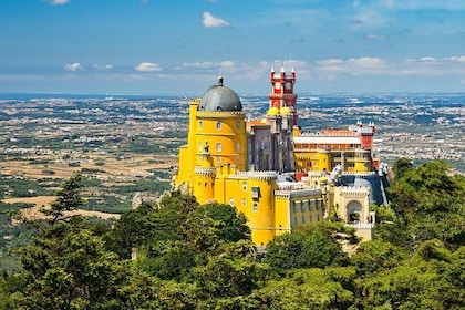 Sintra and Cascais Tour from Lisbon