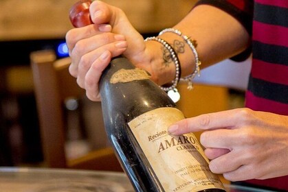 Amarone wine tour: 2 wineries with lunch