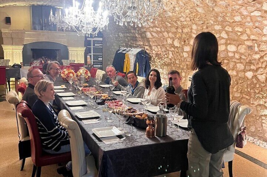 Explore the amarone region from Verona
