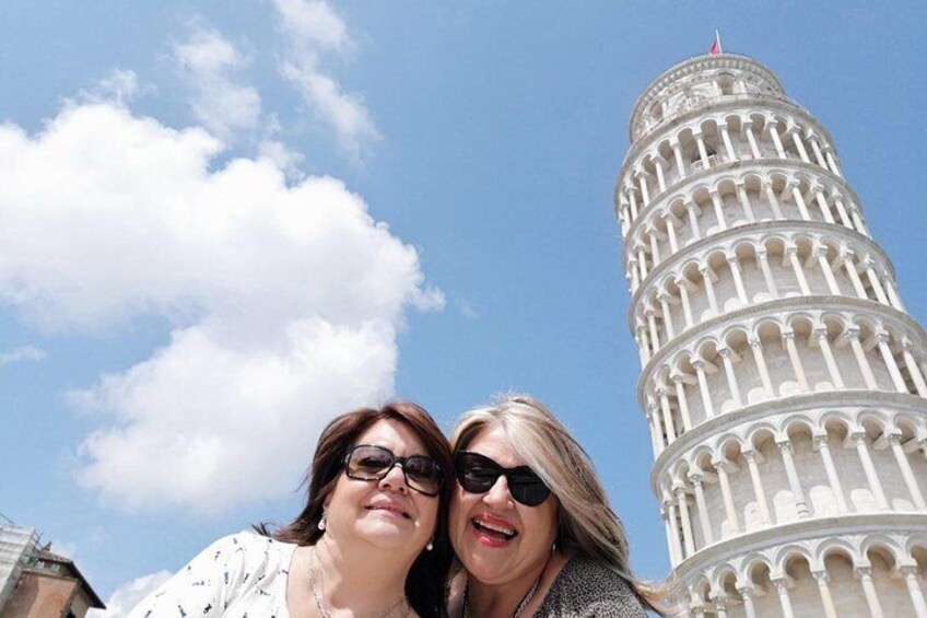 Square of Miracles guided tour with Leaning Tower ticket (option)