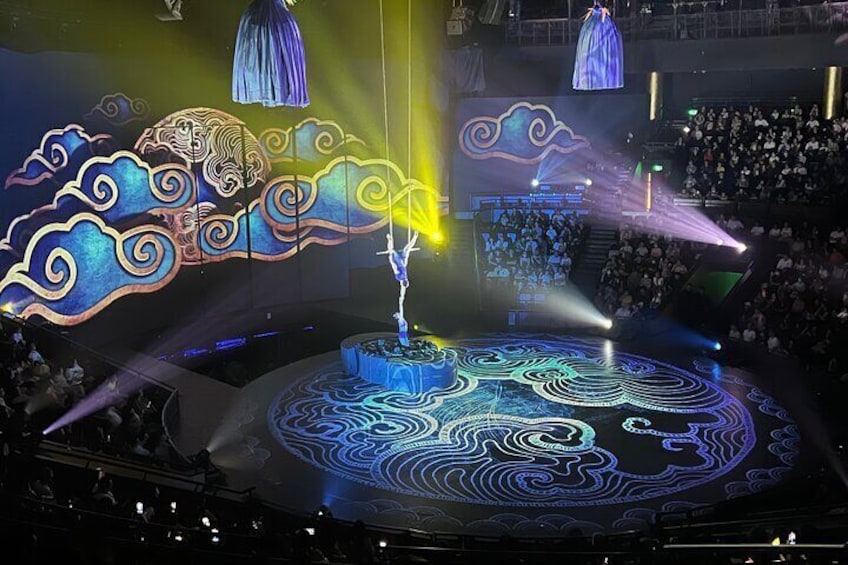 Shanghai Era Theatre Acrobatics Show with Hotel Transfer