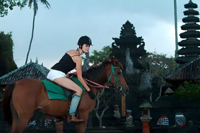 Telaga Waja Rafting and Bali Horse Riding Packages5