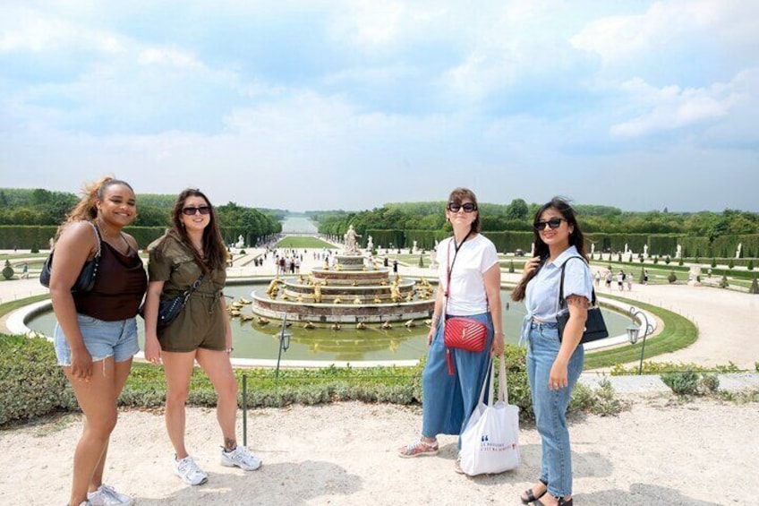 Versailles Palace & Garden Tour w. Skip The Line Entry from Paris